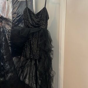 Beautiful Black Gown!